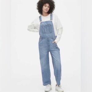 Gap Denim overalls wide leg light indigo cargo style size small